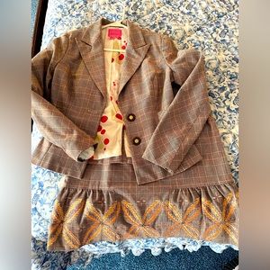 Adorable Phoebe skirtsuit in EUC purchased from Anthropology  vintage circa 2003